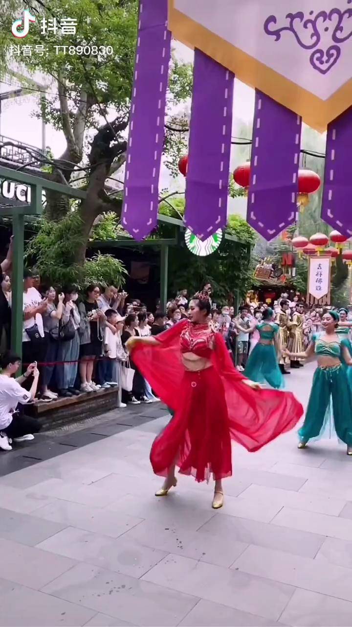 立半脚尖系列宋城小红大长腿