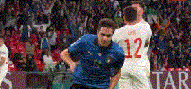 意大利|老冤家相遇难分胜负 意大利“点杀”西班牙挺进决赛！
