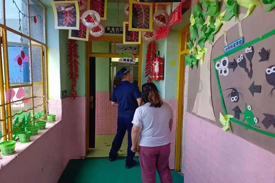 防火墙|筑牢校园安全“防火墙”丨华亭消防救援大队深入辖区学校开展消防安全检查