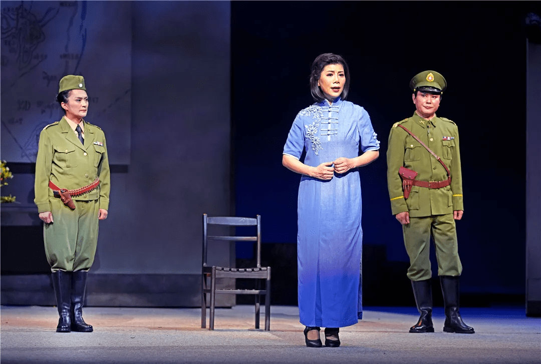 "一个团的精神和理念决定了它能够走多远,如今,长宁沪剧团梯队齐备,行