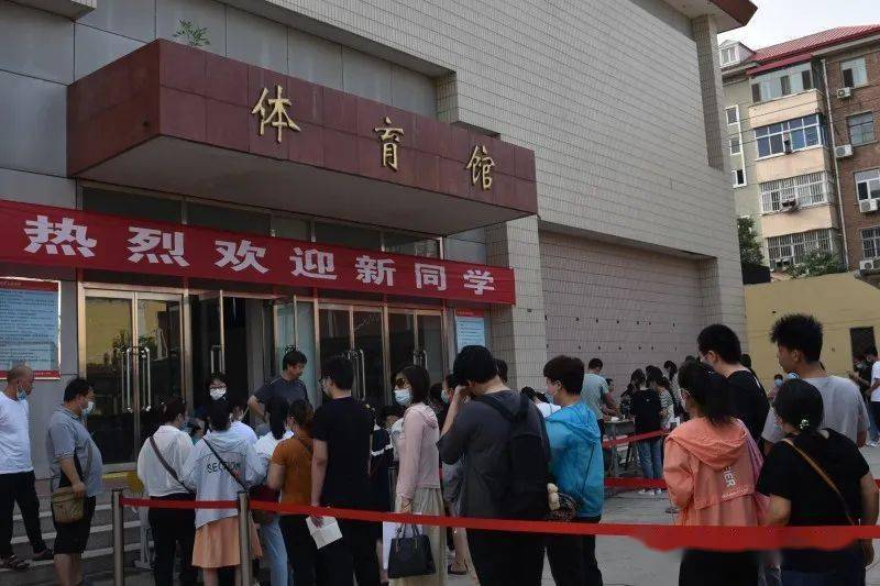 华油一中新生报到啦加油少年