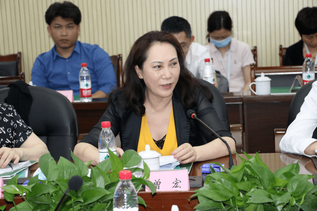 曾宏副局长陪同国家医疗保障局调研组赴德阳调研医保智能监控示范点