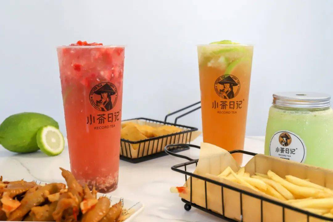 店庆福利火爆来袭奶茶买一送一398抢超值双人套餐夏日清凉一定不能