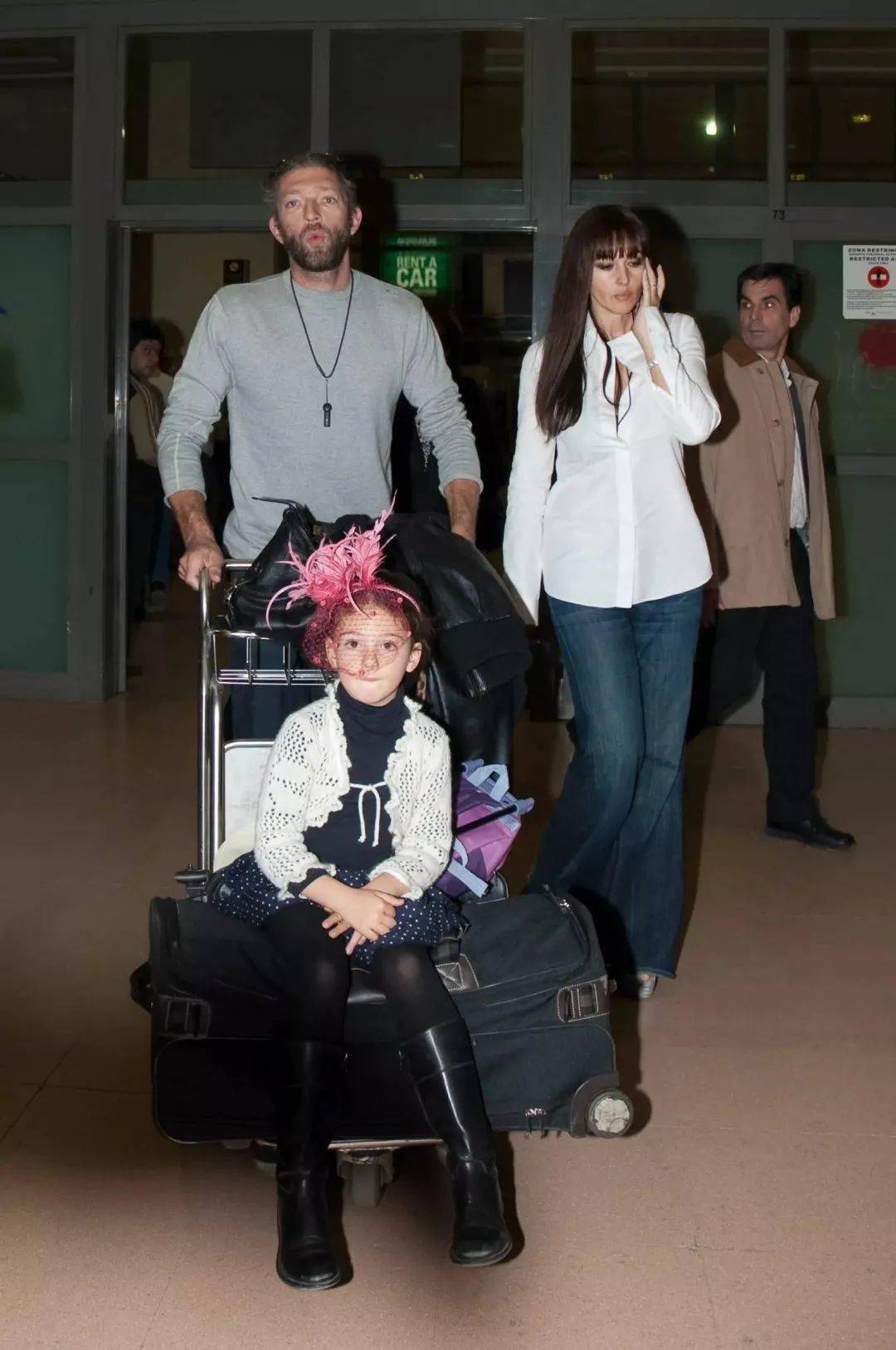 气质|全世界都在等的那个她，长大了！