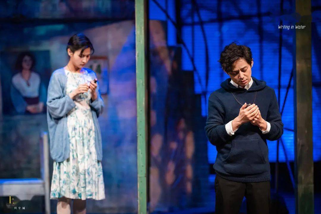 赖声川x何炅x黄忆慈水中之书今日开演