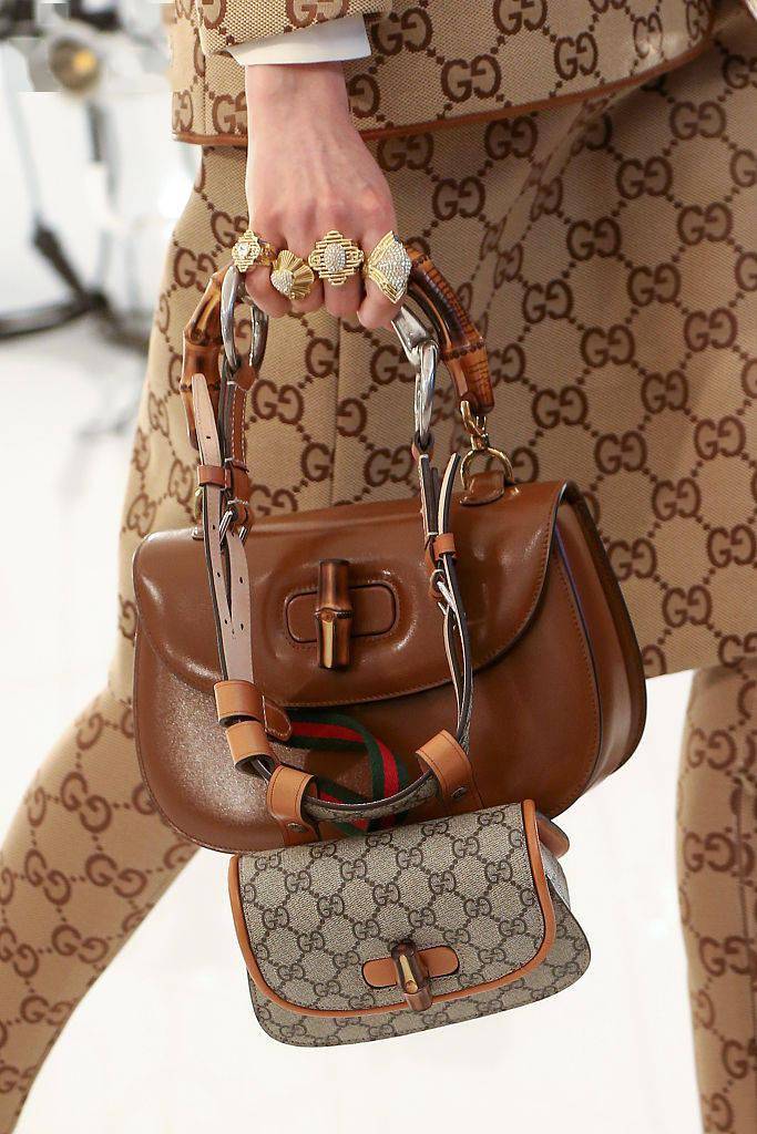 复古回潮 戴安娜王妃最爱的gucci竹节包全新回归