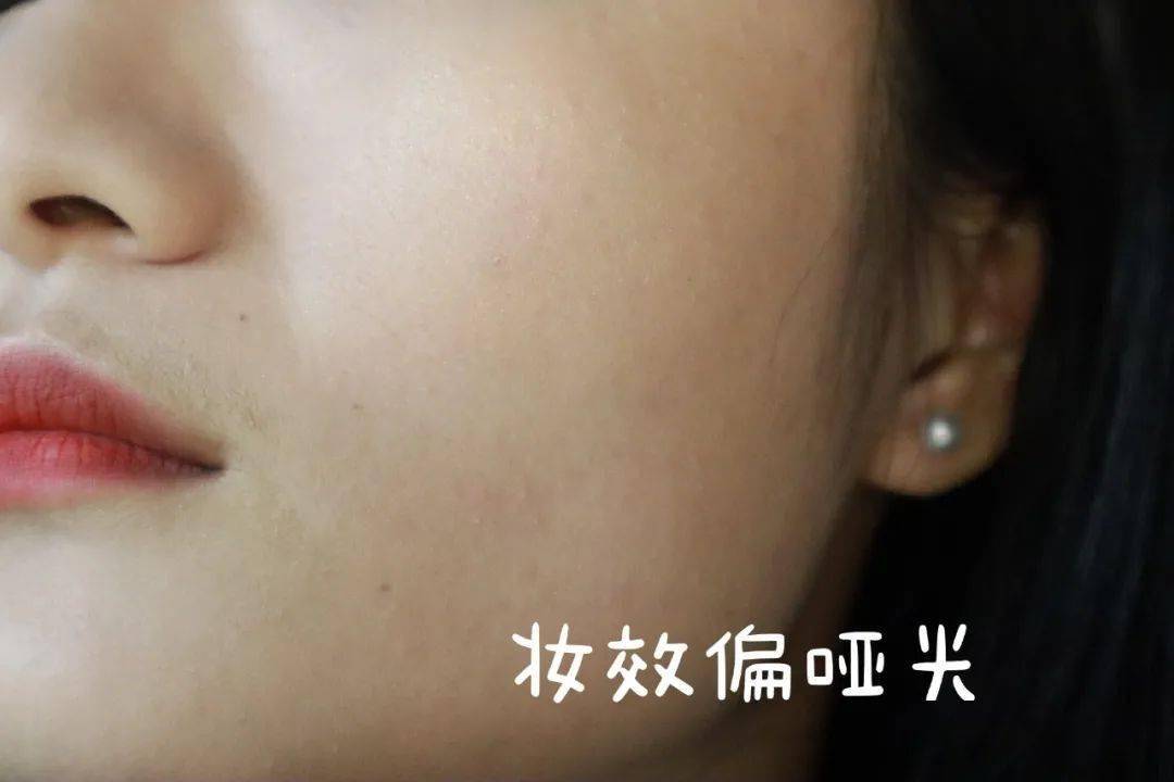 成膜|夏日防脱妆大作战！请把妆容焊在我脸上
