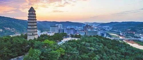 全国旅游城市前五 2da4889ebd8e4b49b336d413f8249eb0.jpeg