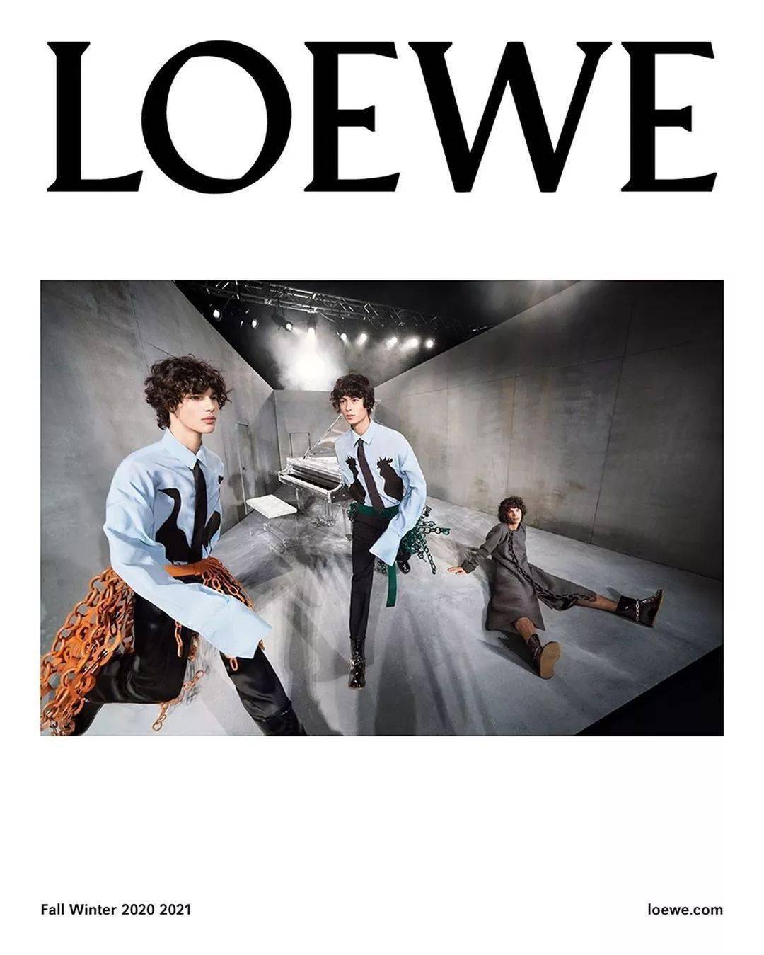 loewe再一次将最新秀场置于平面发布与秀场有关的一切都在刊物合辑内
