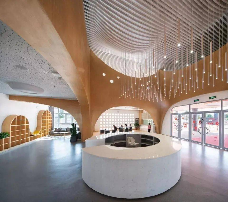 全球|周末不出门，带你去看全球10所特色幼儿园设计