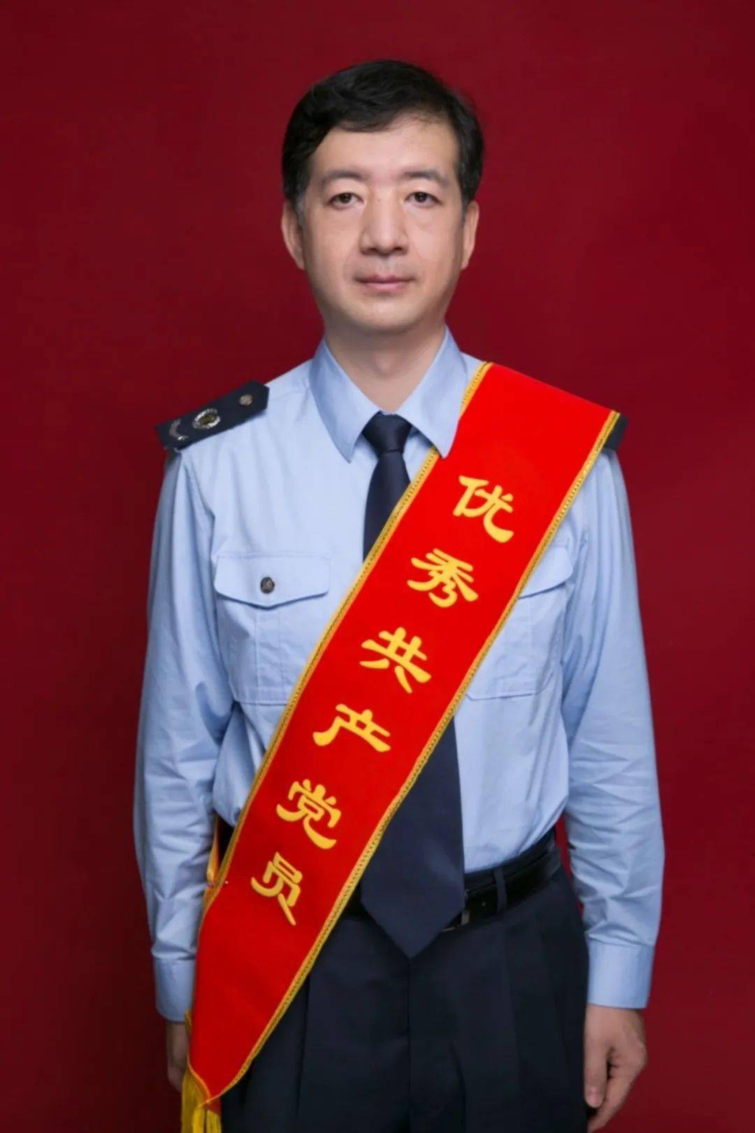 力量在党旗下汇聚以担当绘出最美税务蓝记国家税务总局哈尔滨市道外区