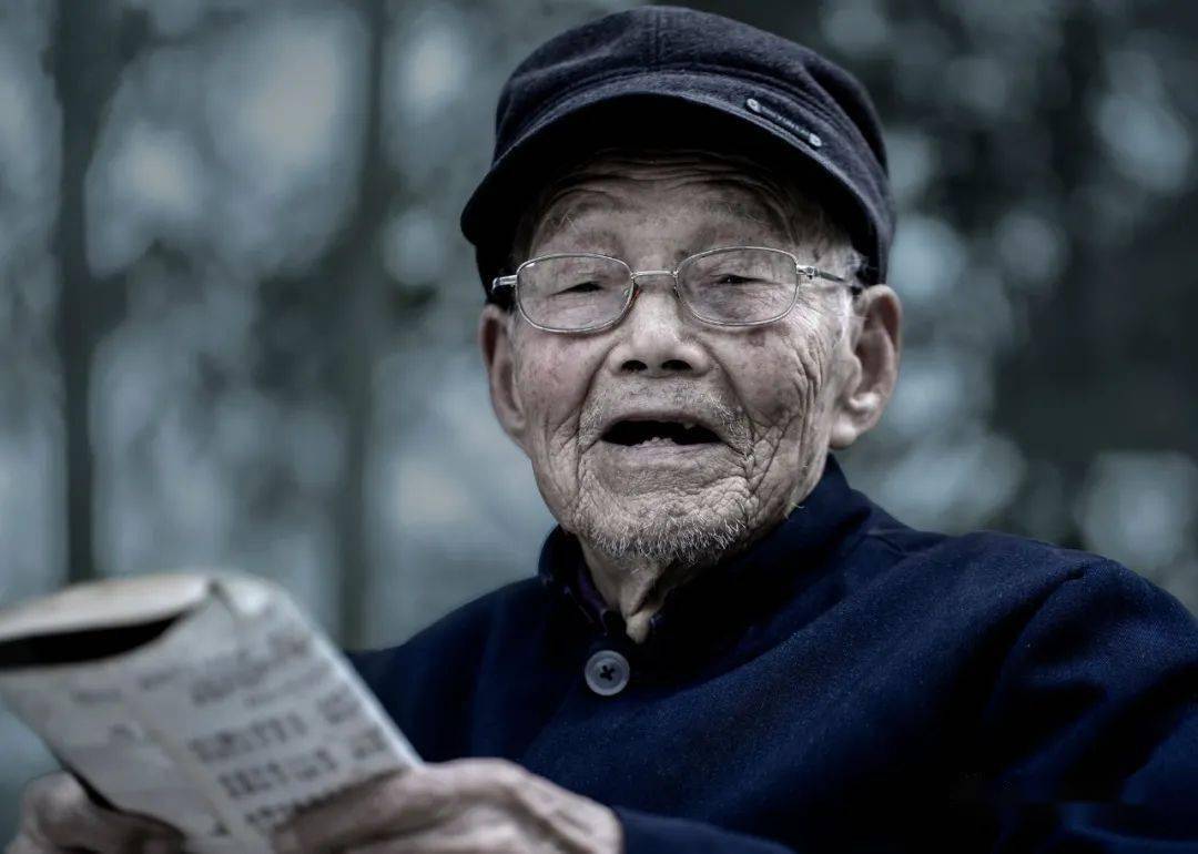 镇曾家冲村)曾窈媛 摄宁效余(103岁 堡面前乡五一村)赵爱武 摄刘长明