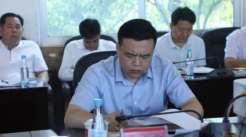 乡村振兴全县乡村振兴工作座谈会召开