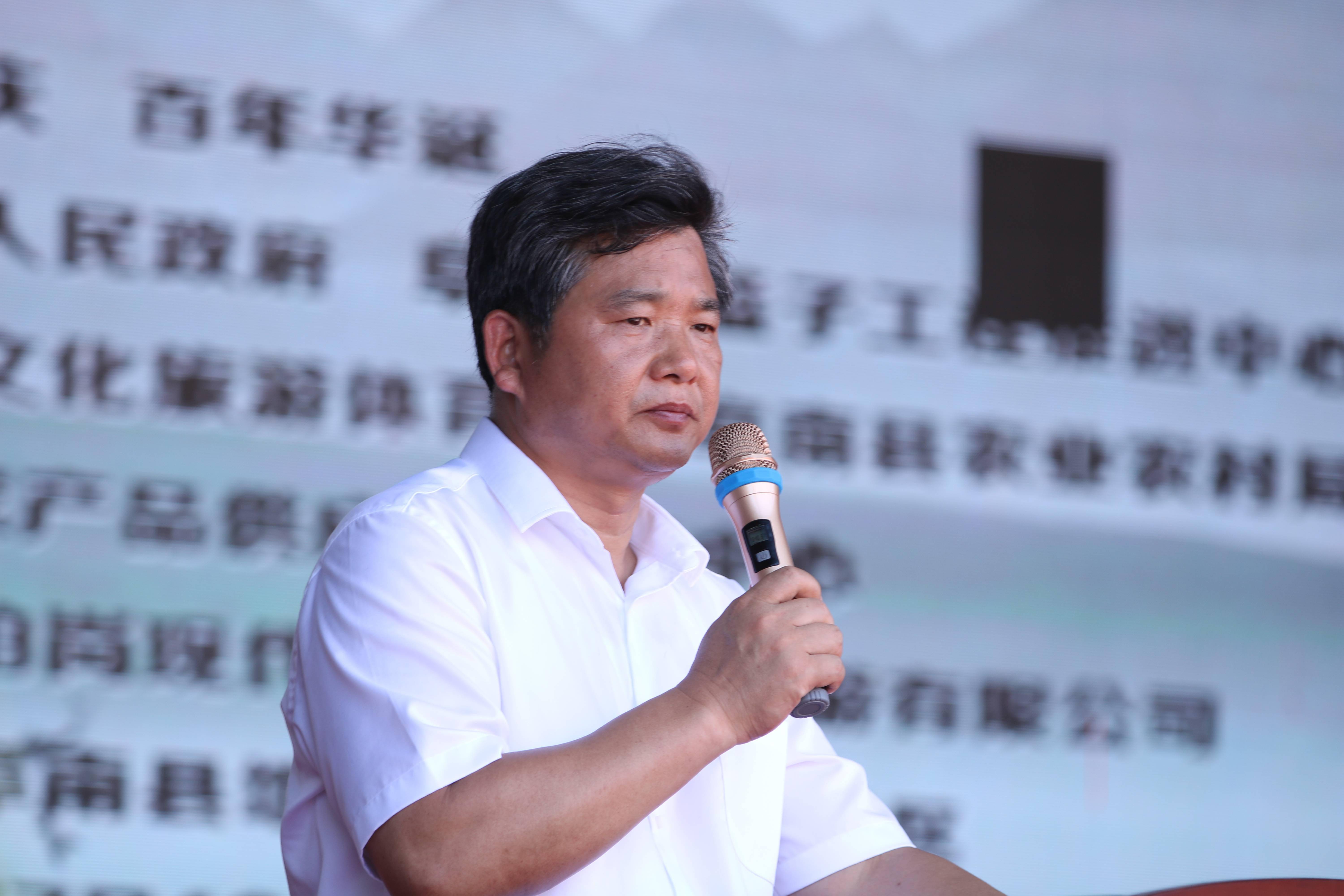 阜阳市人大常委会副主任李祥亮,阜阳市政府办公室一级调研员武建华