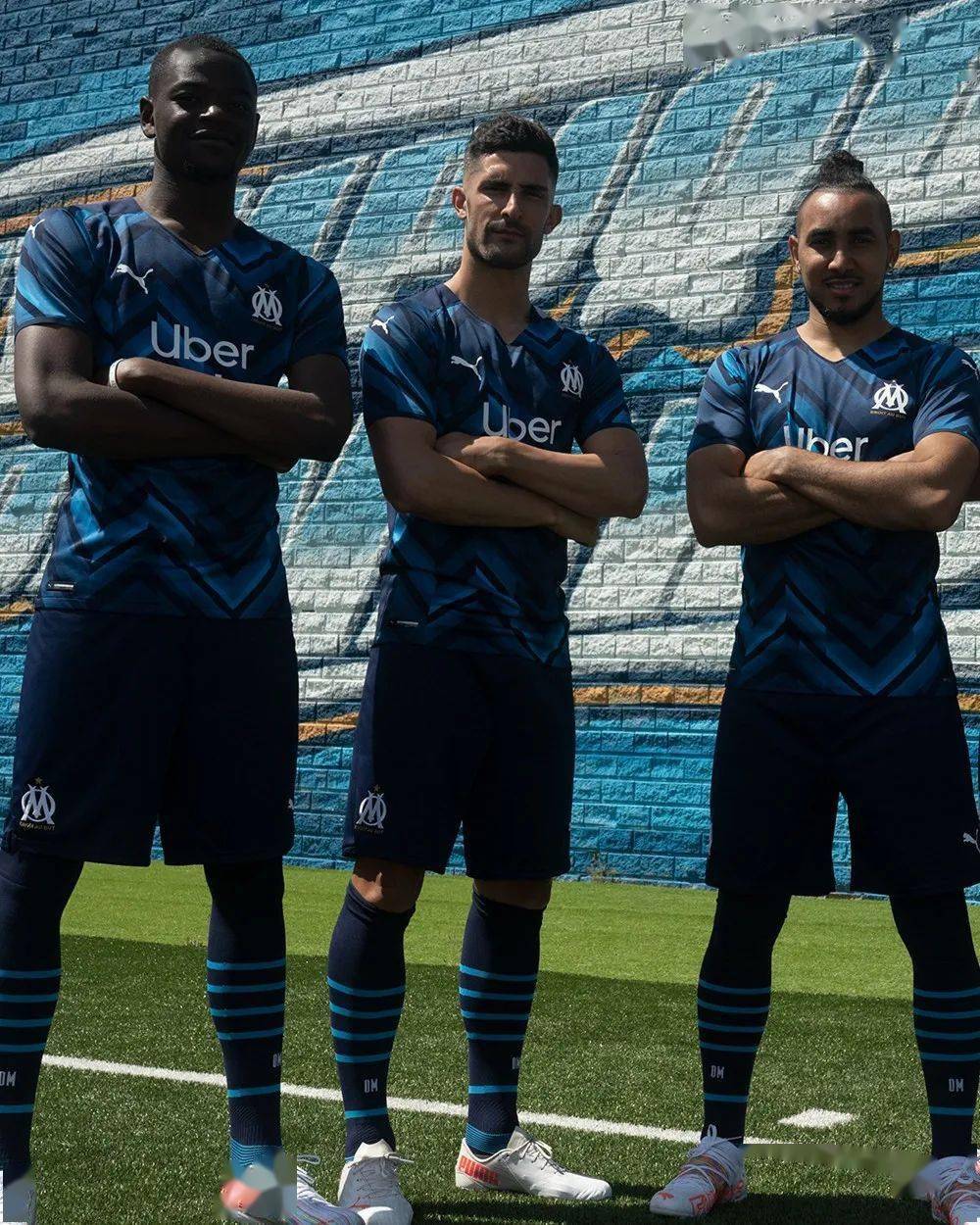 马赛发布202122赛季客场球衣