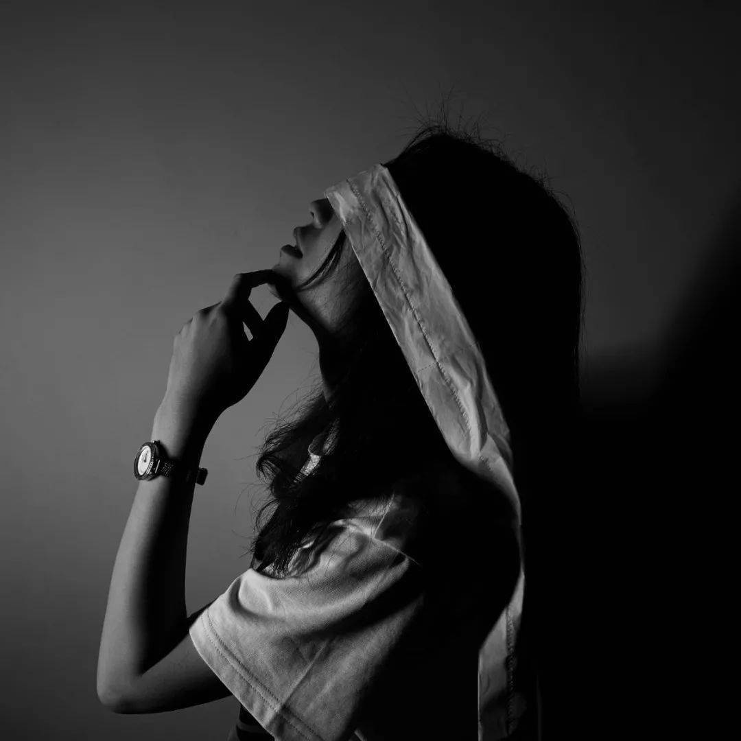 拍照怎么才能有高级感 82c7a2132c1349a98e5645f053da684b.jpeg