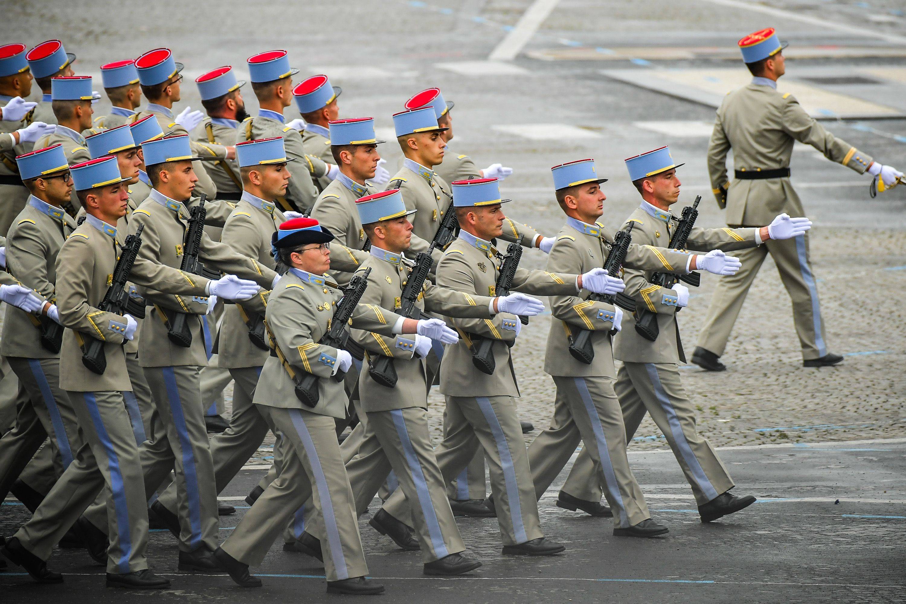 法国阅兵仪式图片