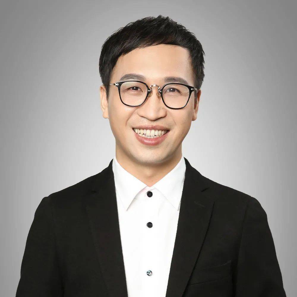 告别深圳晚报传媒魔法师周智琛出任财新传媒副总裁