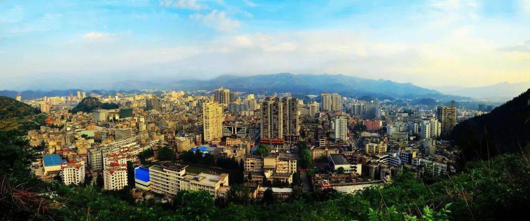 帐篷排行_世峰户外为您盘点2016帐篷十大品牌排名