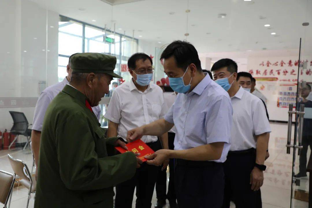 退役军人事务部思想权益维护司许富昌到郊区调研指导工作