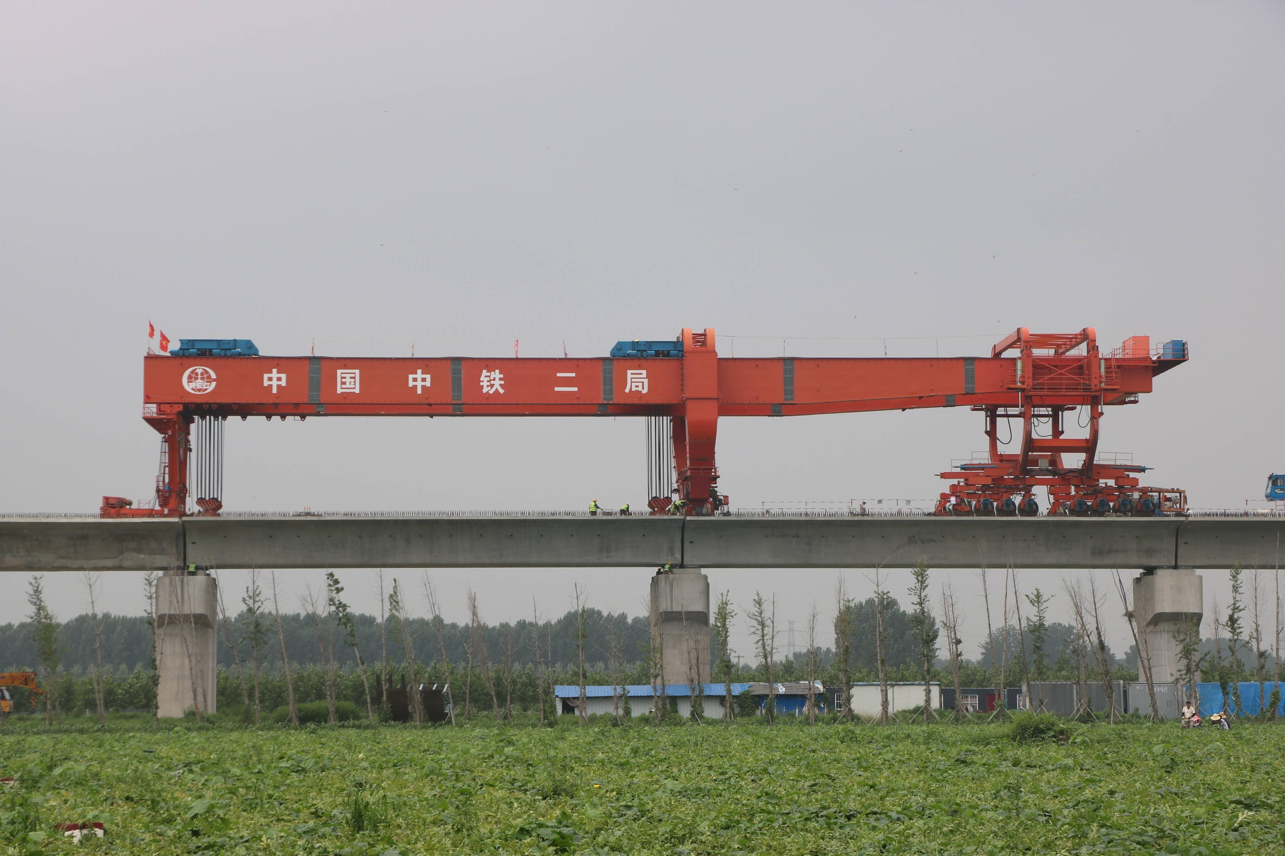 京唐城际铁路二标完成全部无砟轨道箱梁架设