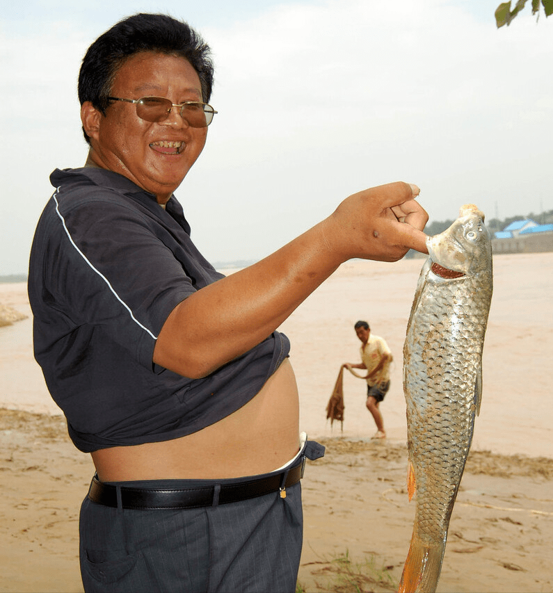 小浪底水庫蓄水23年裡面最大的魚有多大調水調沙是好還是壞