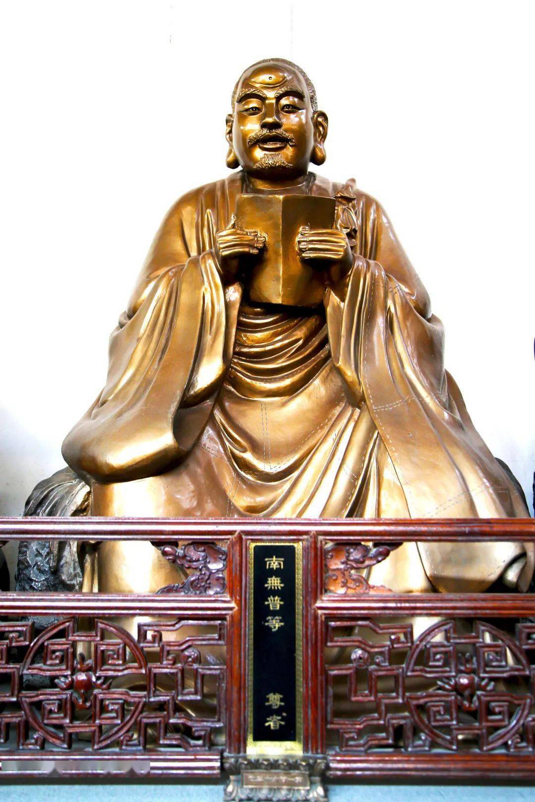灵隐寺五百罗汉堂