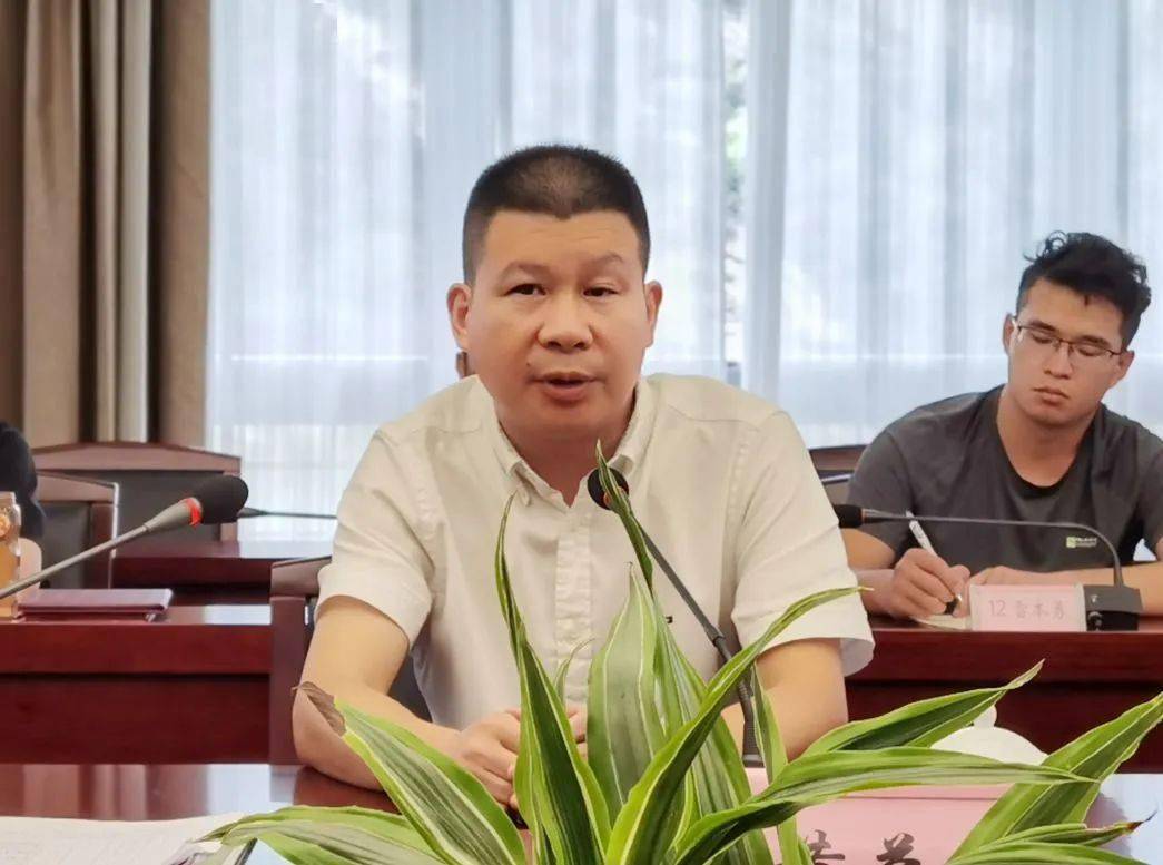 坚定理想信念在知行合一中画好同心圆2021年中青年党