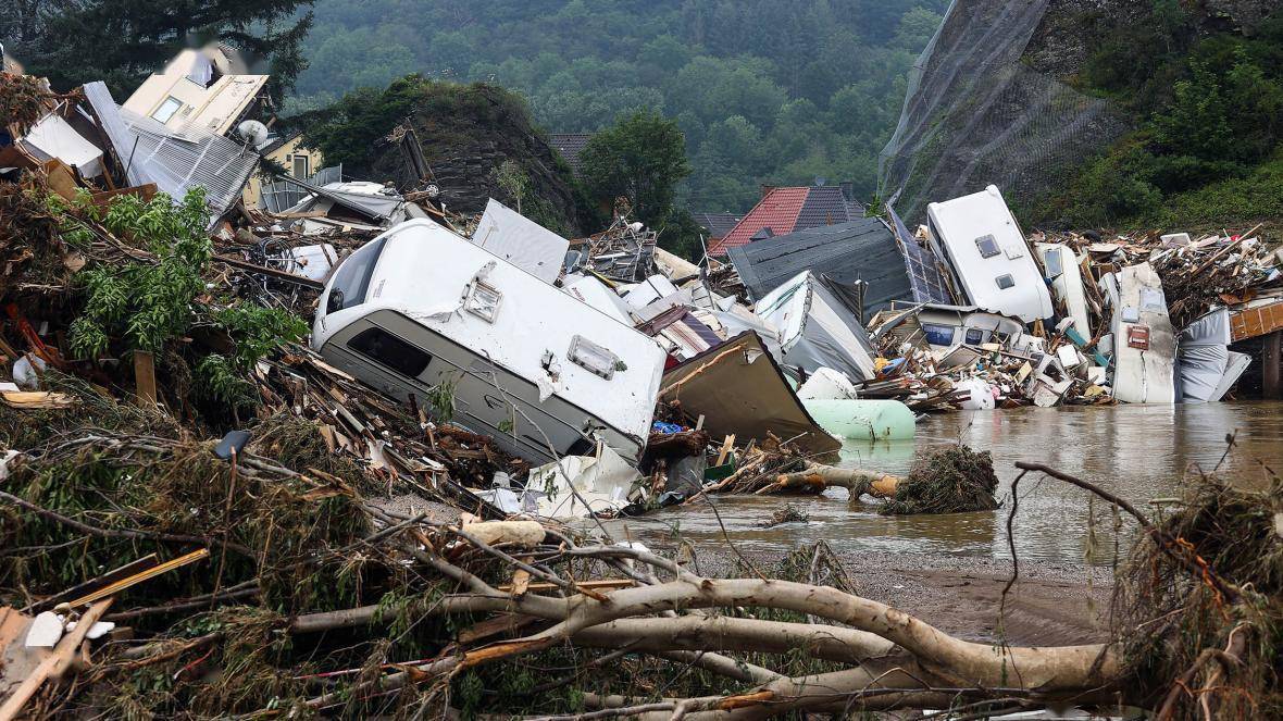 德国洪灾是人祸官员无视专家警告延误了八九天群众不幸冤死