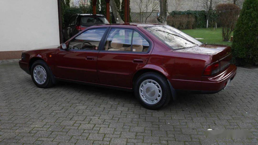 上世纪90年代初老车回顾 日产千里马