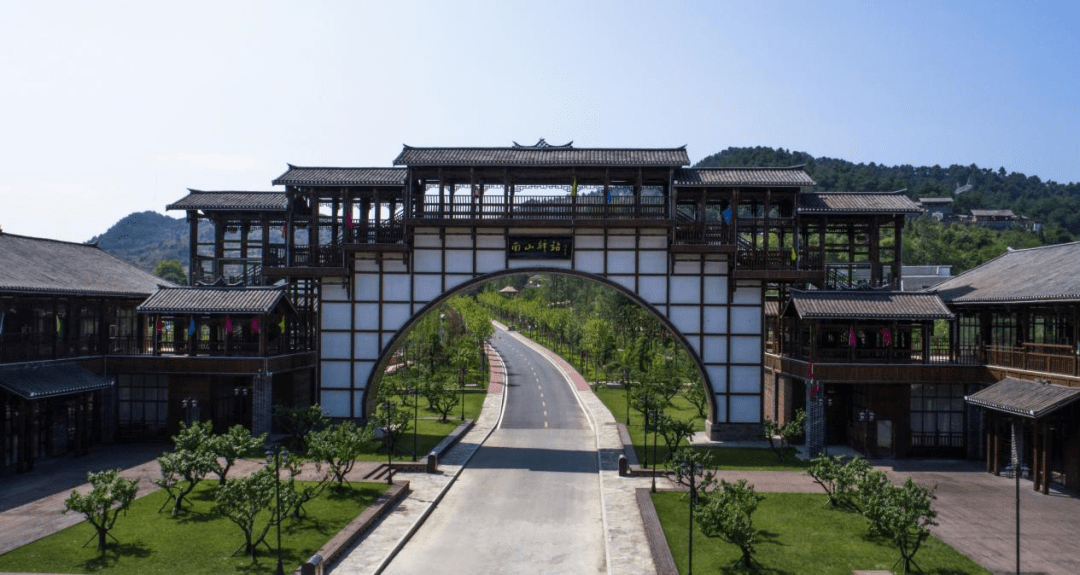 "强省会" | 息烽县加快推进旅游产业化发展