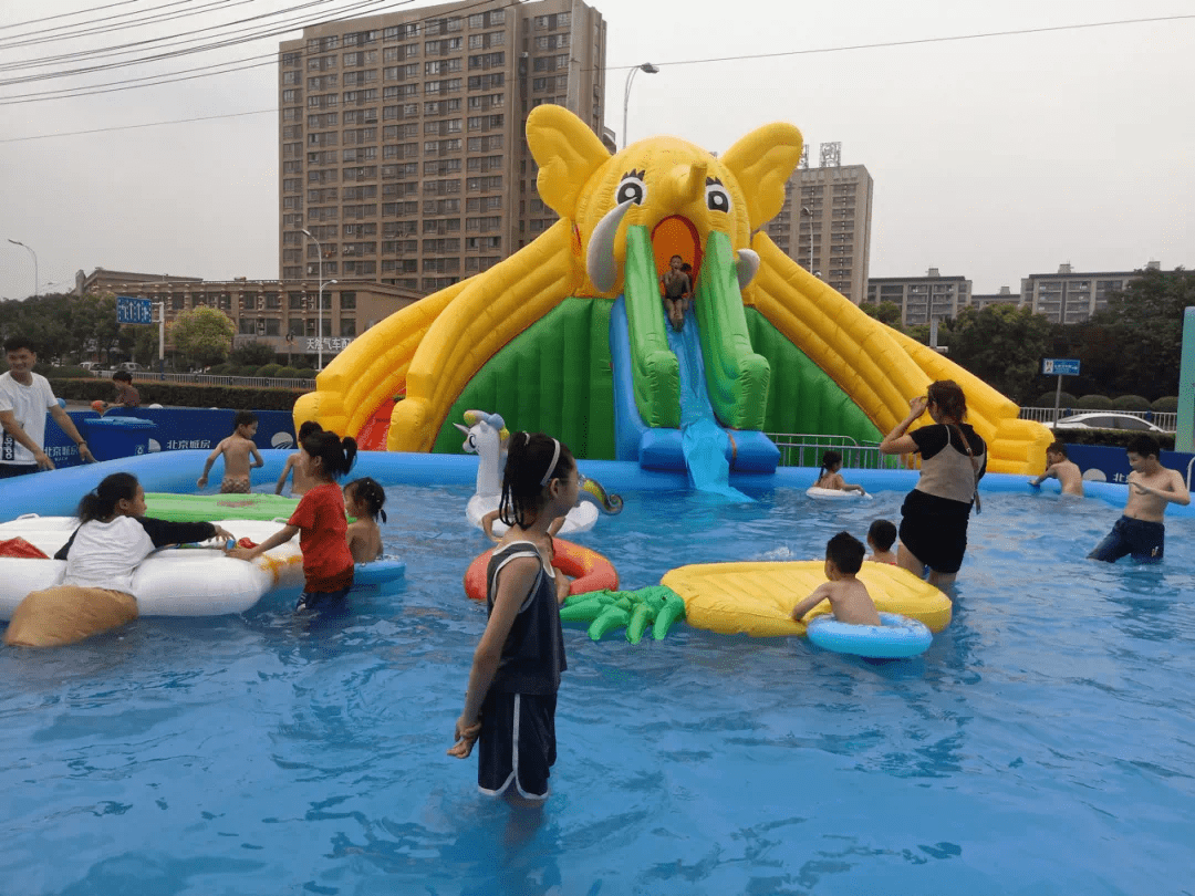 暑假去哪玩北京城房水上乐园嘉年华带你嗨玩一整夏