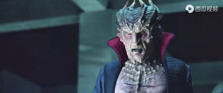 屠魔战士怪人亚当成功反杀将恶魔送回地狱