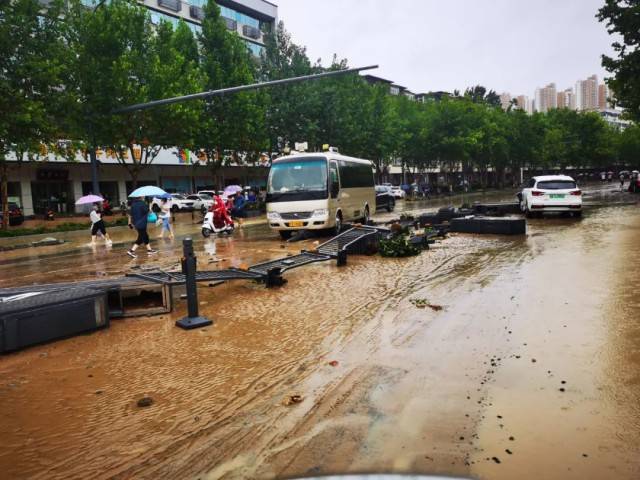 河南暴雨致25人遇難，水利部發布山洪紅色預警 科技 第2張