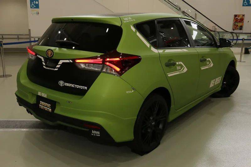 最强气氛组卡罗拉