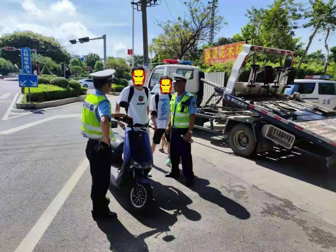 谢某弦在团结路被抓兴宁多名学生骑摩托车被查处