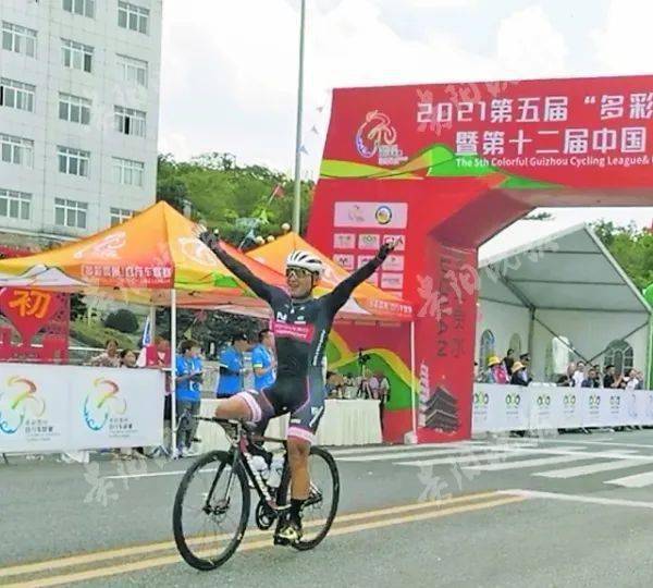 公路赛排行_500余名骑手竞逐公路赛桂冠