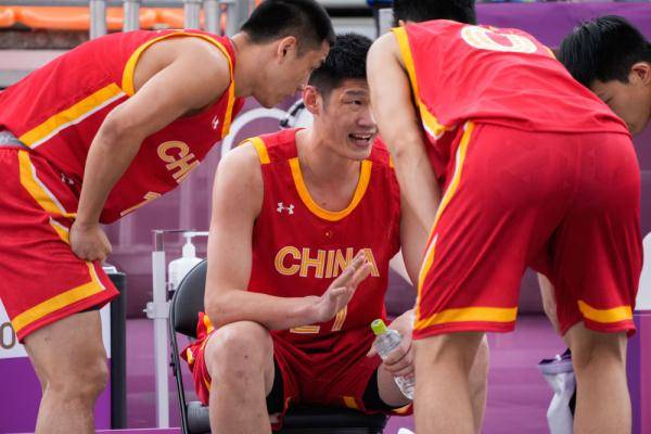 胡金秋：中国篮球需要我们这一代人去努力