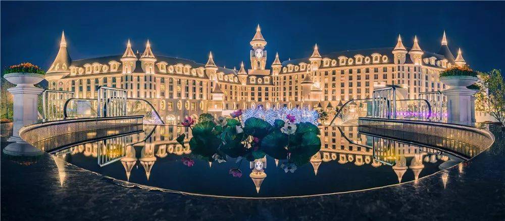 安吉超梦幻亲子溜娃玩hellokitty乐园住银润锦江城堡酒店带娃走进水