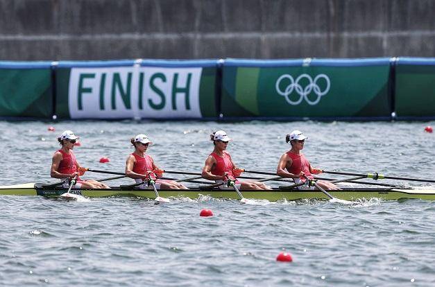 东京奥运会赛艇女子四人双桨 中国队刷新世界最佳成绩夺金