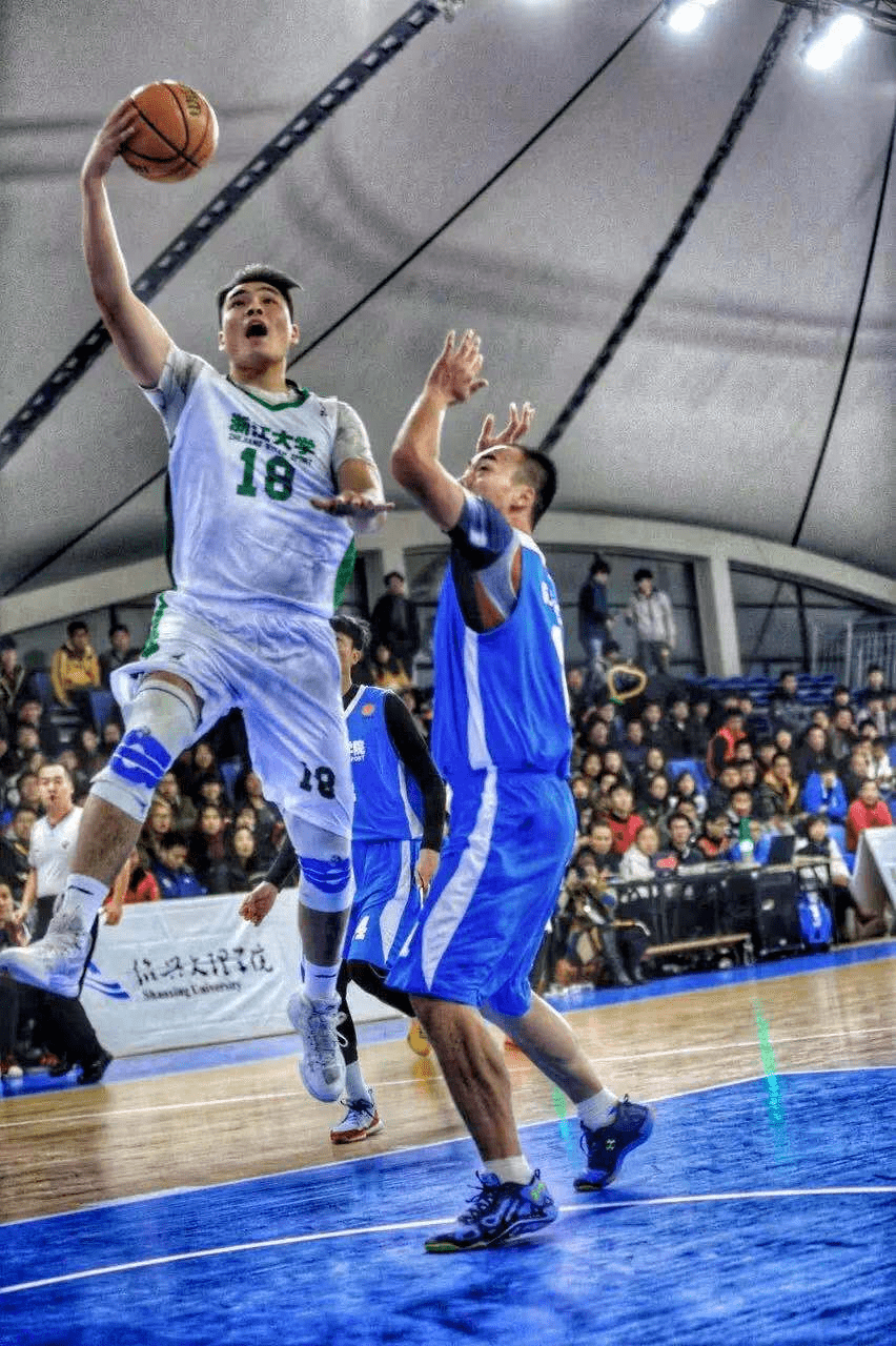 何昊天,cuba浙江大学男篮队长.