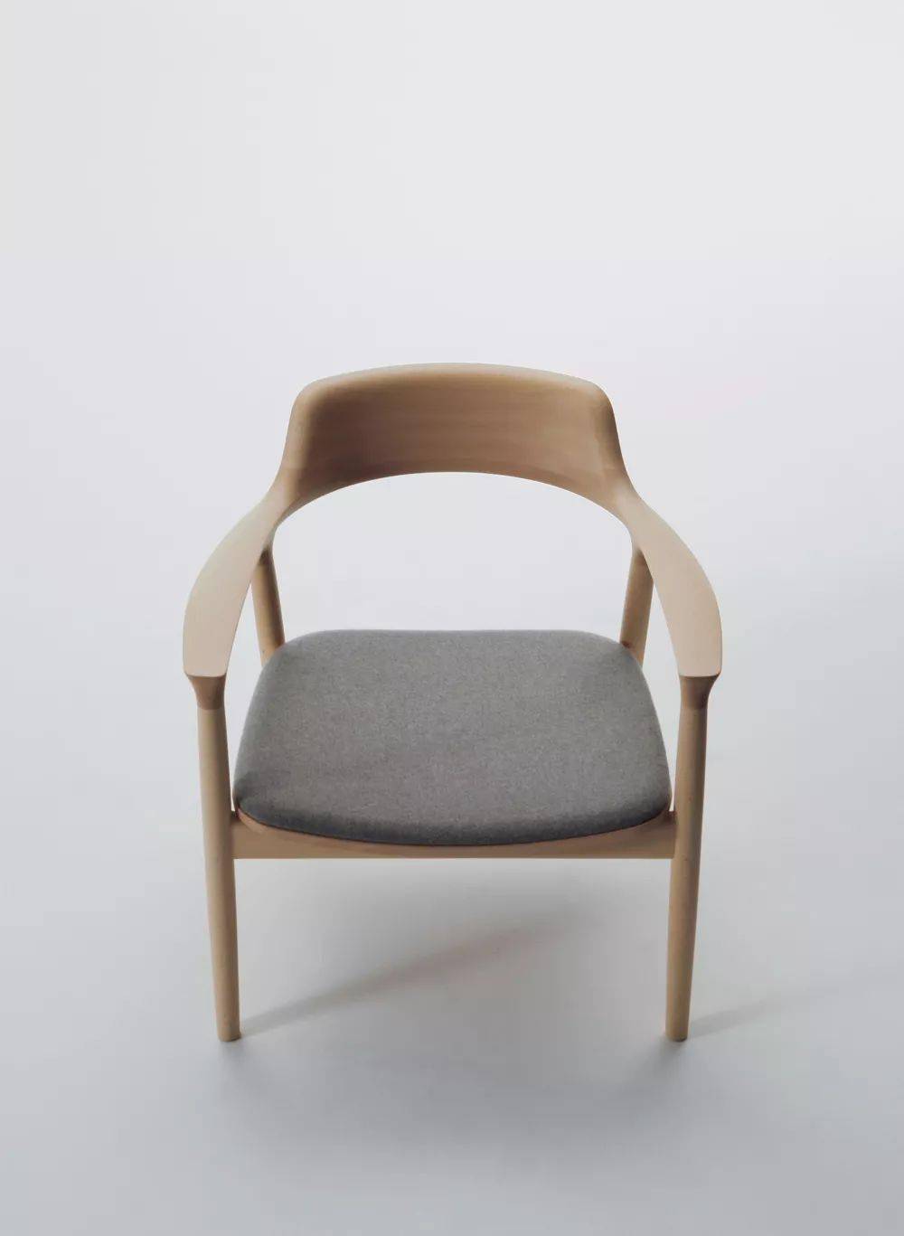 快收藏起来深泽直人近20年家具作品全集