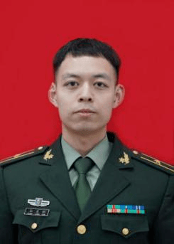 江龙灿方明,男,罗埠镇人,2015年6月入伍,现任73022部队指导员.