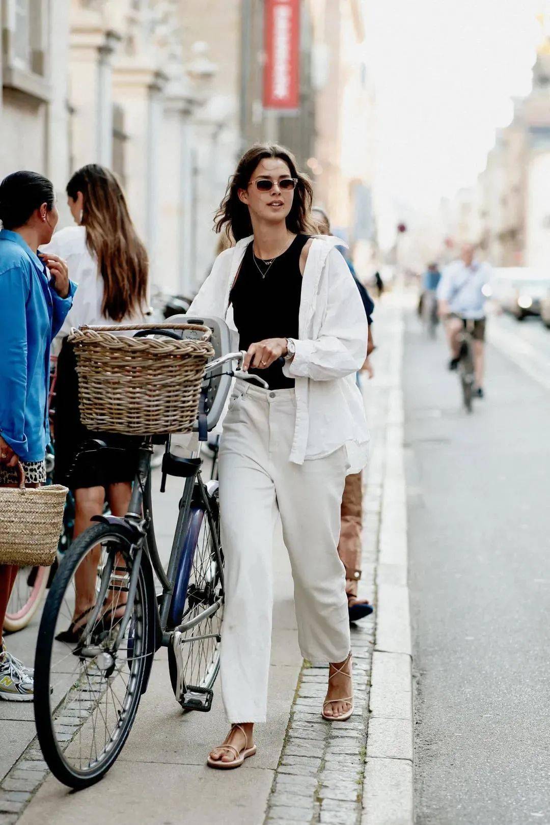 整体|阔腿裤，大女人的时髦