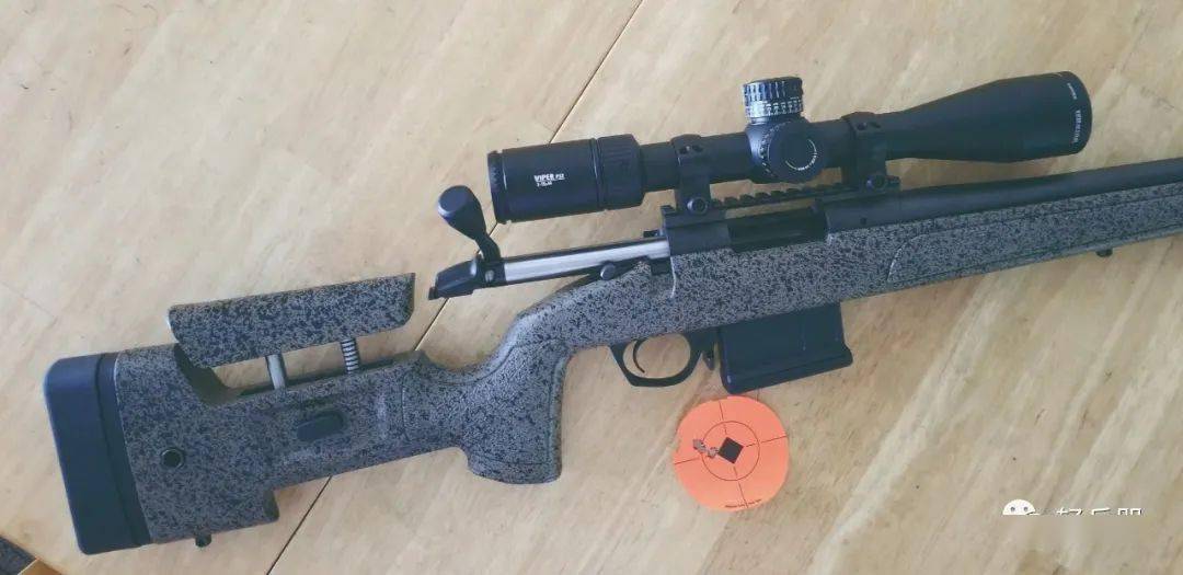 西班牙名厂打造的获奖作品既能比赛又能狩猎贝尔加拉b14hmr步枪