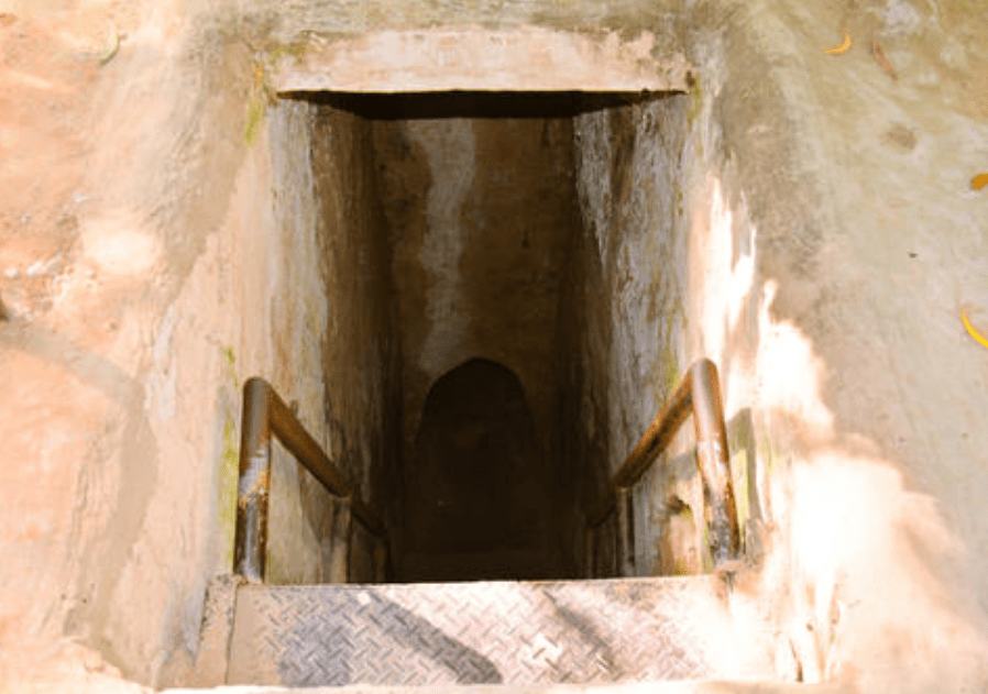 越南最“神秘”的隧道，入口处仅1米，却藏着一座地下城市
