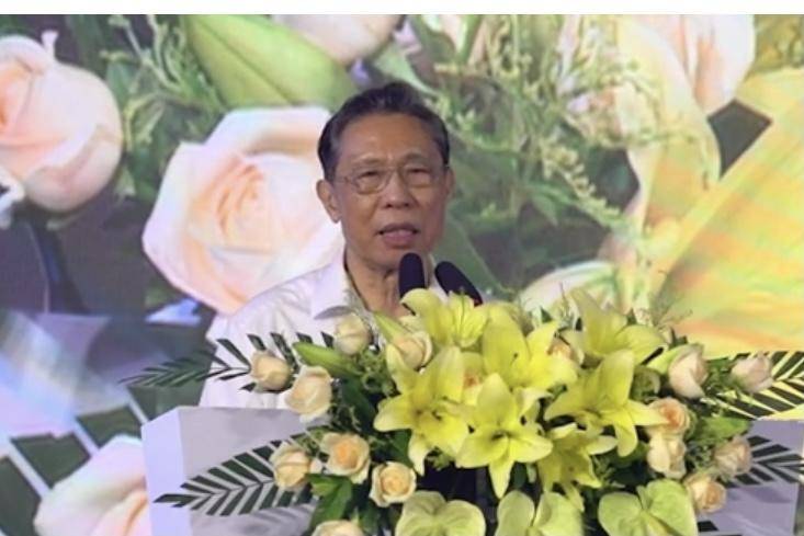 病毒|钟南山透露最新研究，超八成人群打疫苗才能建立群体免疫