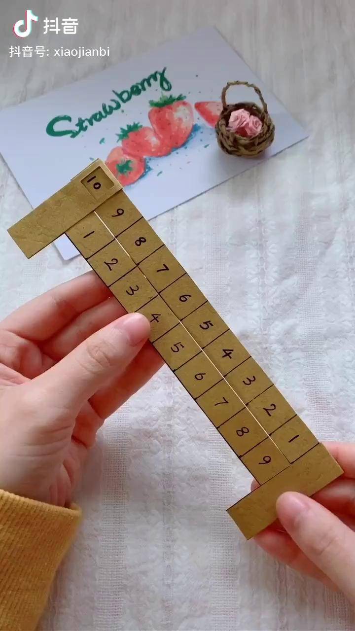 在家给宝宝或弟弟妹妹做一把10以内加减法算数神器,数字自动分解,简单