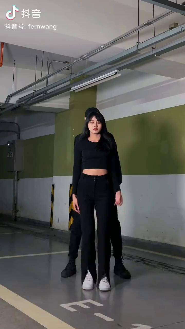 打卡网红停车场阿森同学migentetapin