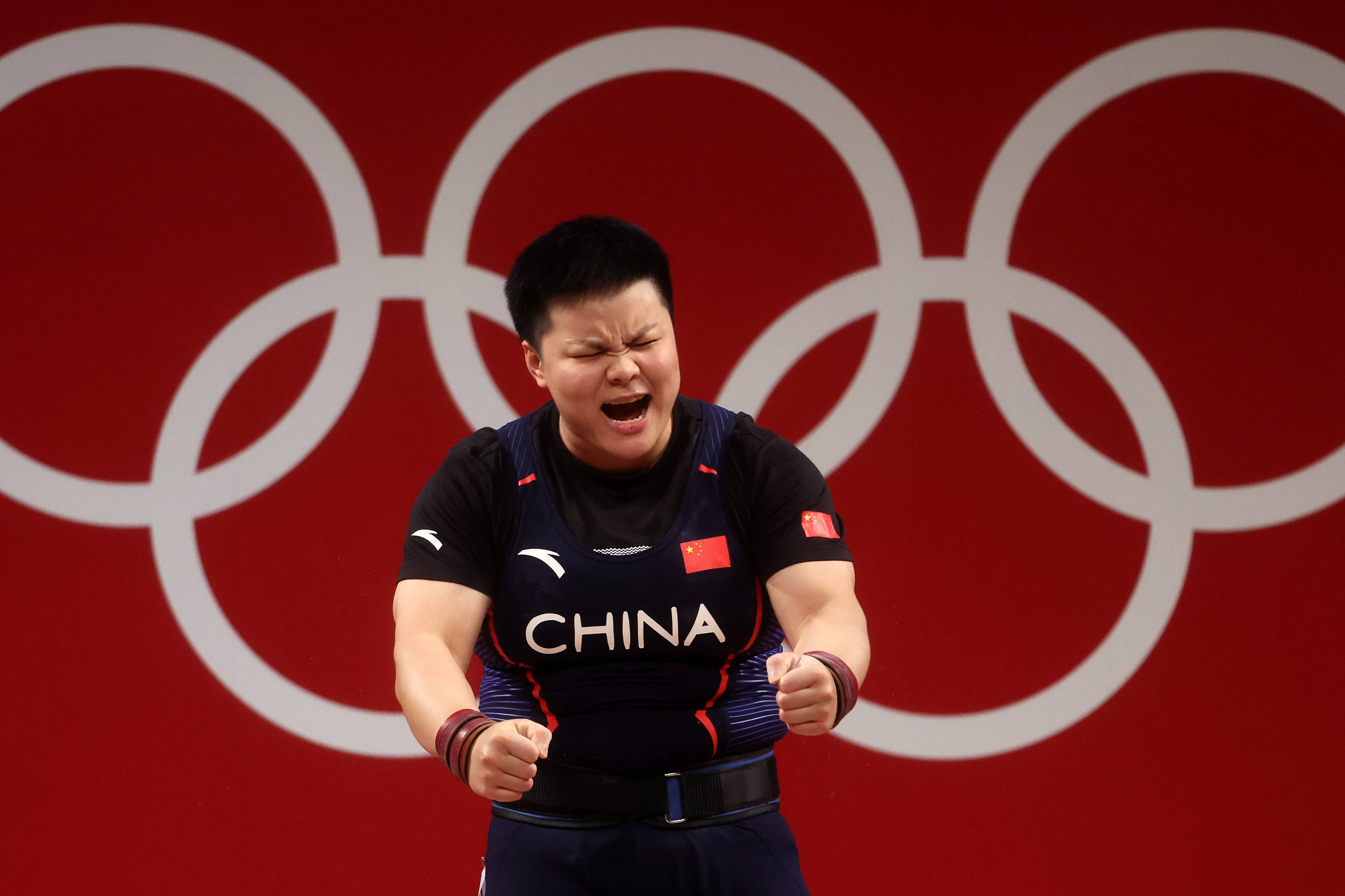 "  这是备战奥运期间汪周雨在朋友圈写下的文字,这个27岁的姑娘希望能